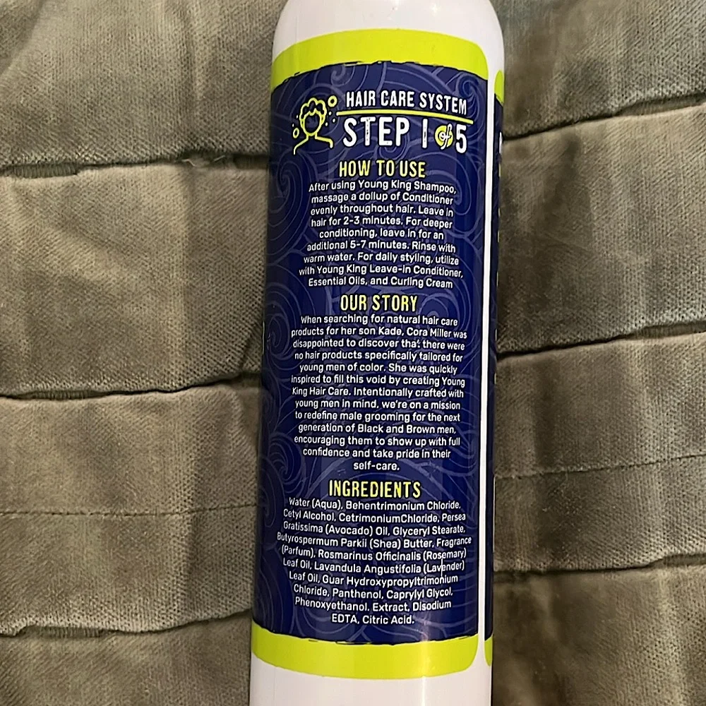 Young King Conditioner, Softens & Detangles Curly Kinky Hair.